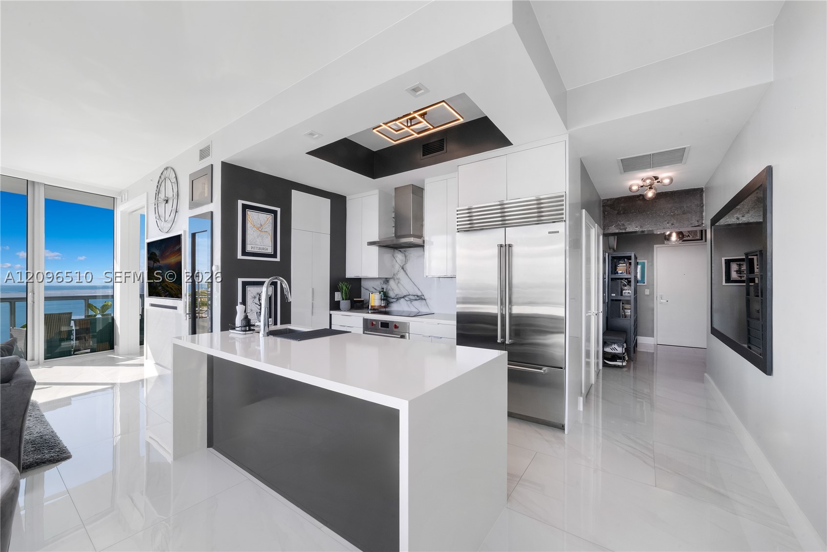 888 Biscayne Blvd #4608, Miami FL 33132