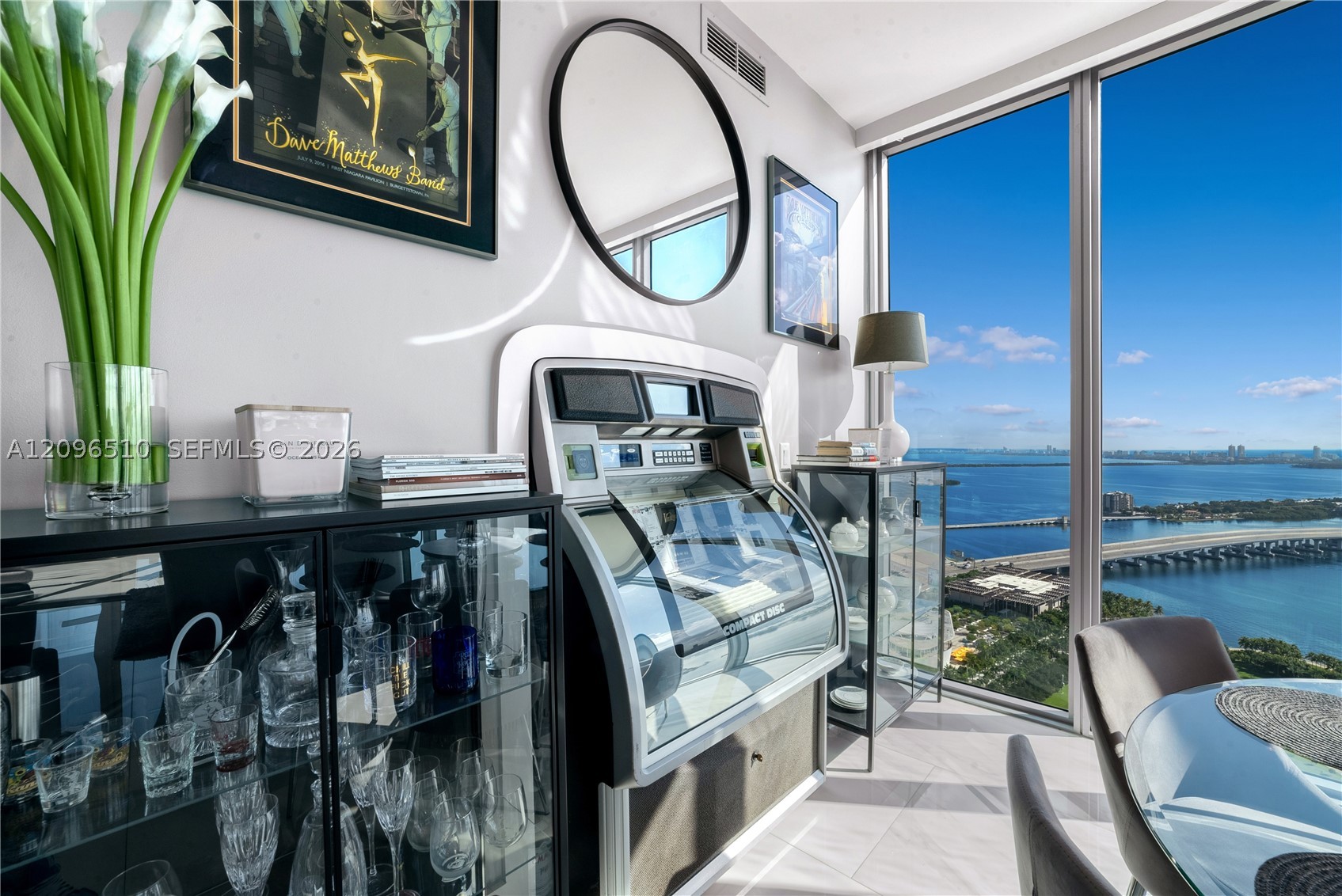 888 Biscayne Blvd #4608, Miami FL 33132