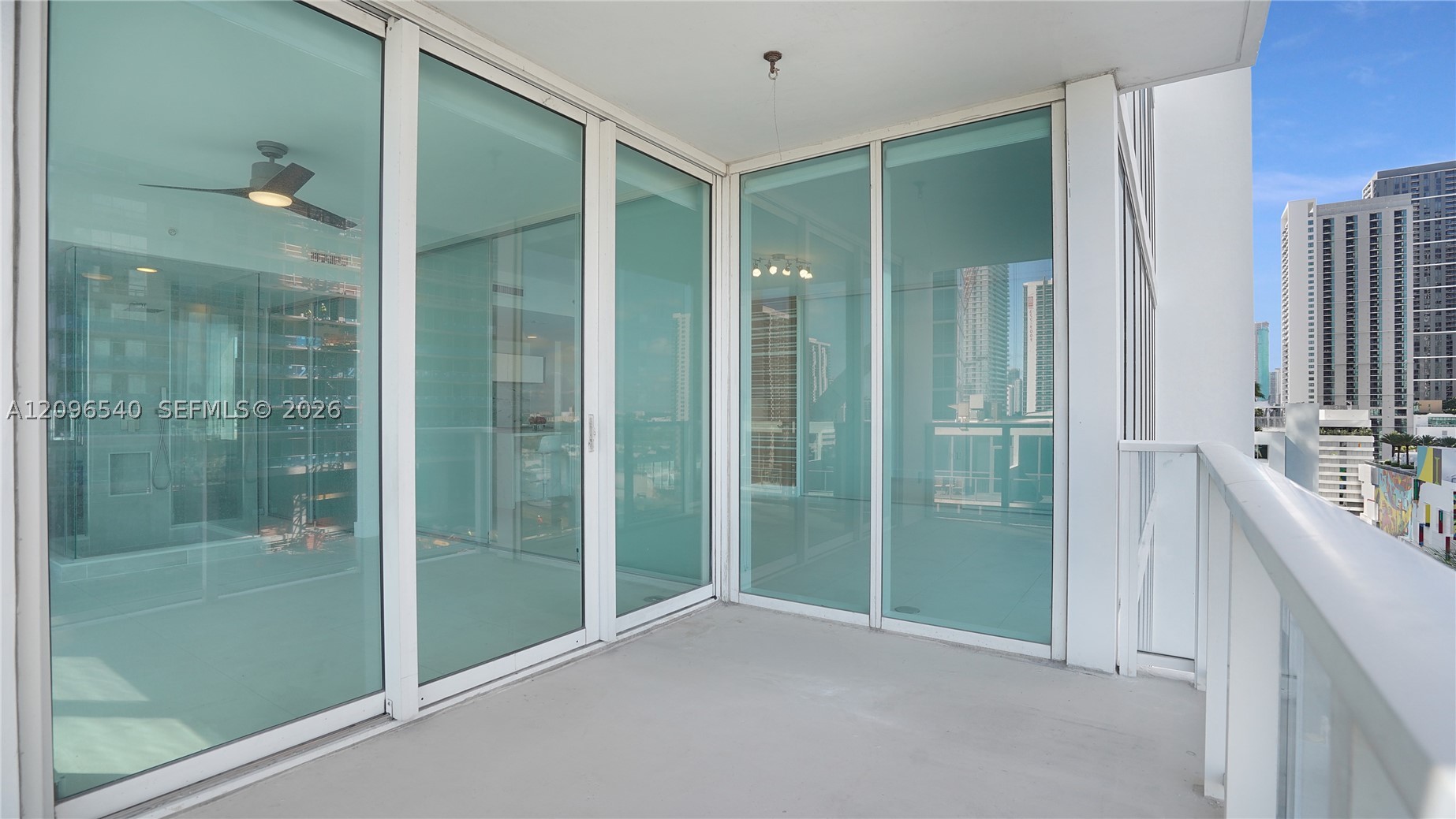 1040 Biscayne Blvd #1206, Miami FL 33132