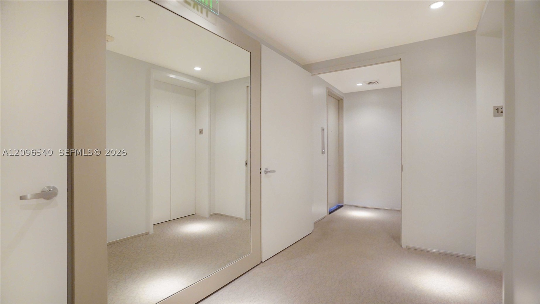 1040 Biscayne Blvd #1206, Miami FL 33132