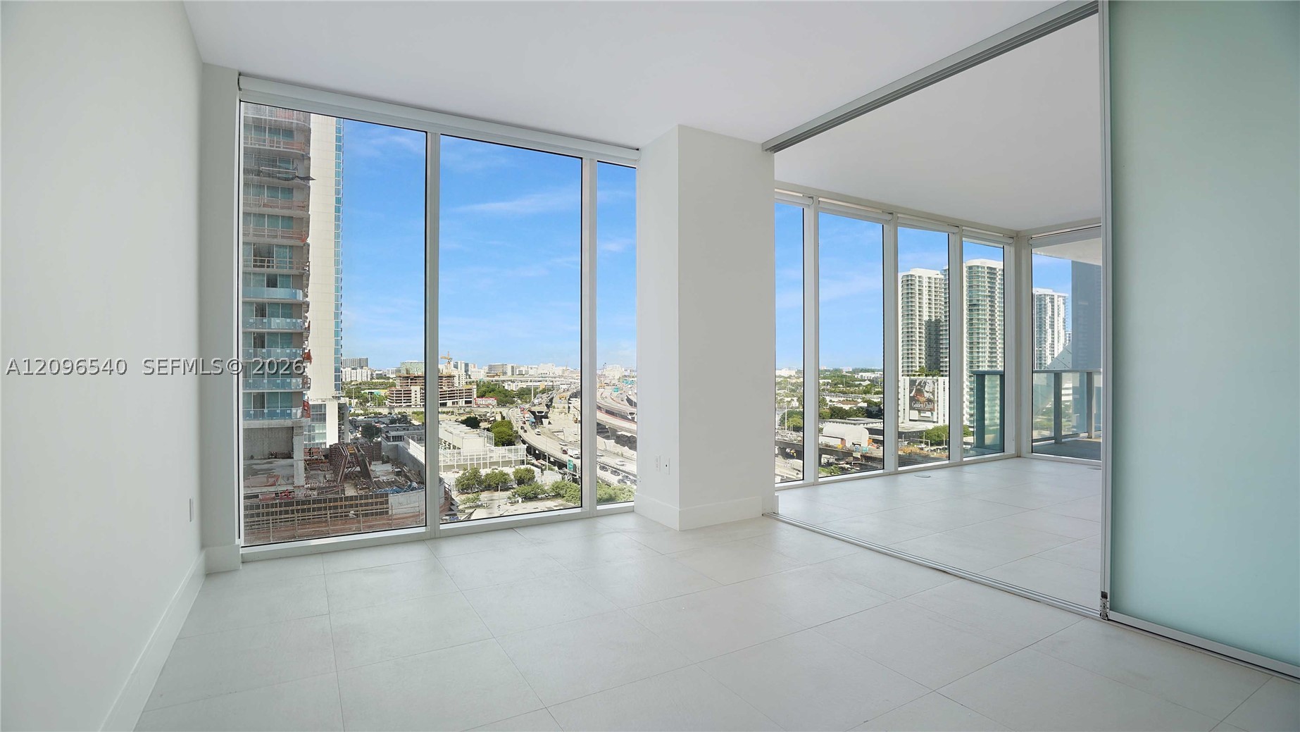 1040 Biscayne Blvd #1206, Miami FL 33132