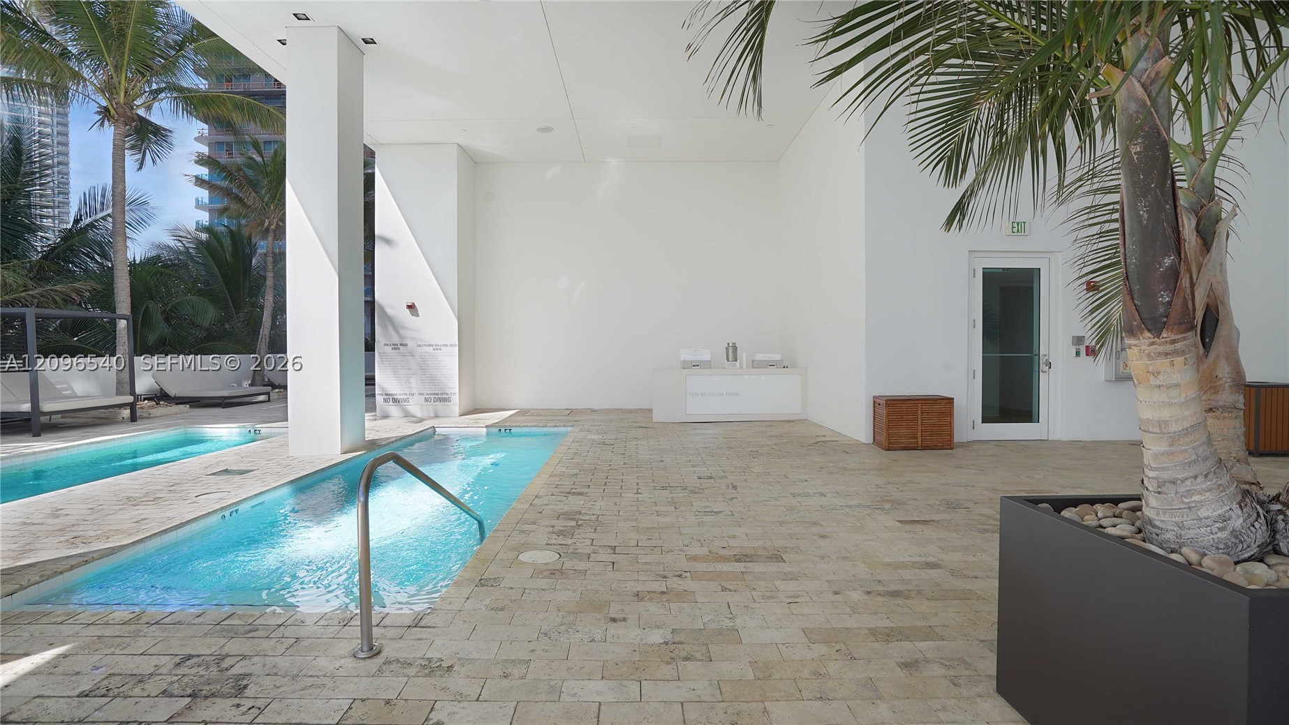 1040 Biscayne Blvd #1206, Miami FL 33132