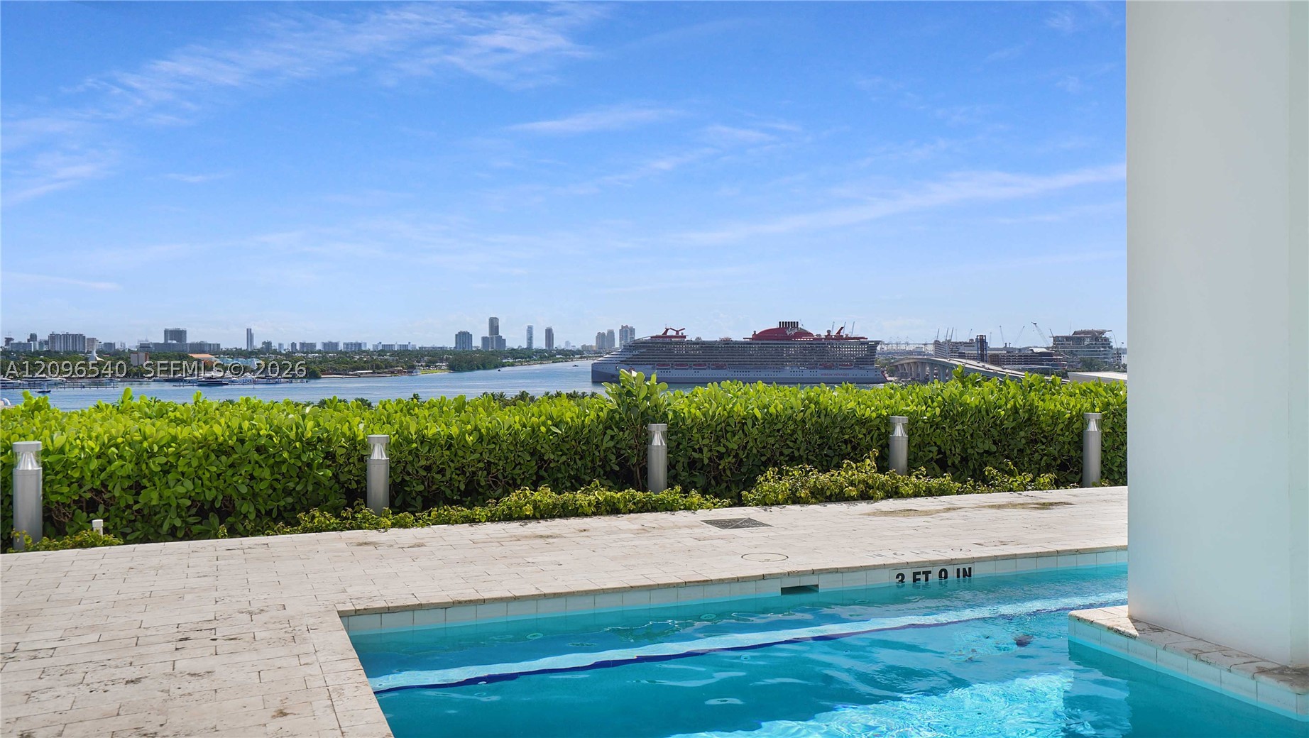1040 Biscayne Blvd #1206, Miami FL 33132