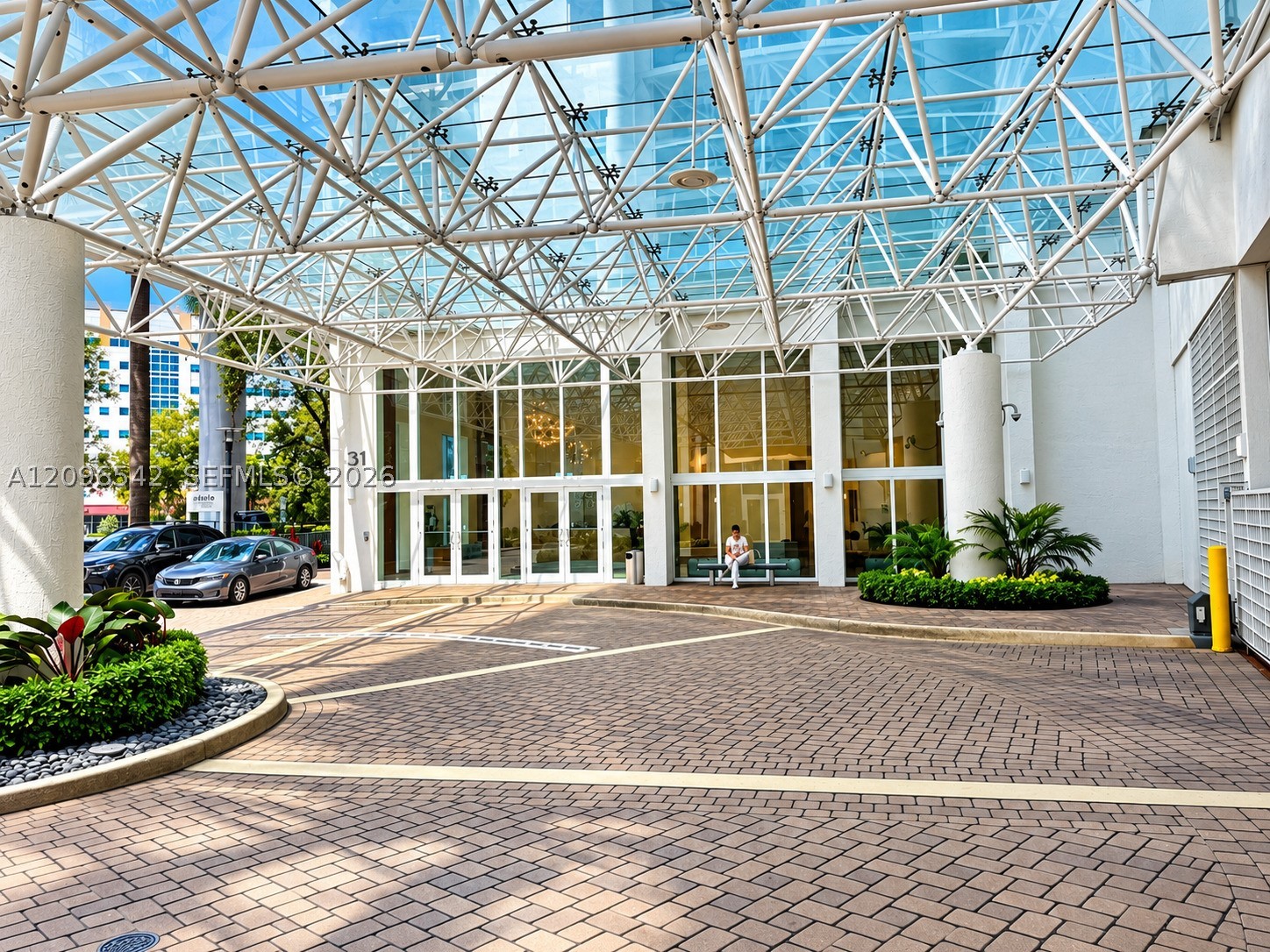 31 se 5th street 31 se 5th street #4314, Miami FL 33131