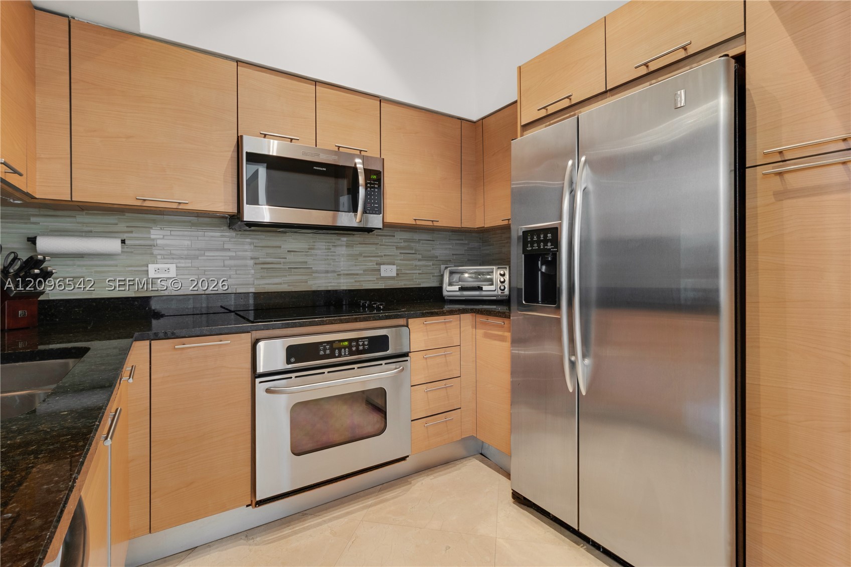 31 se 5th street 31 se 5th street #4314, Miami FL 33131