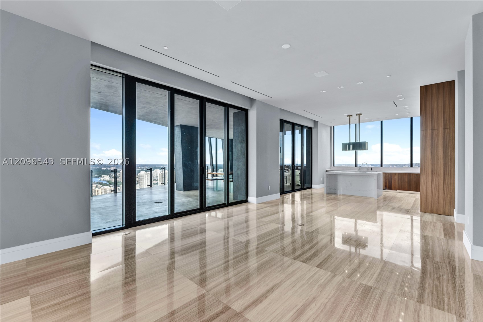 17141 Collins Ave #4202, Sunny Isles Beach FL 33160