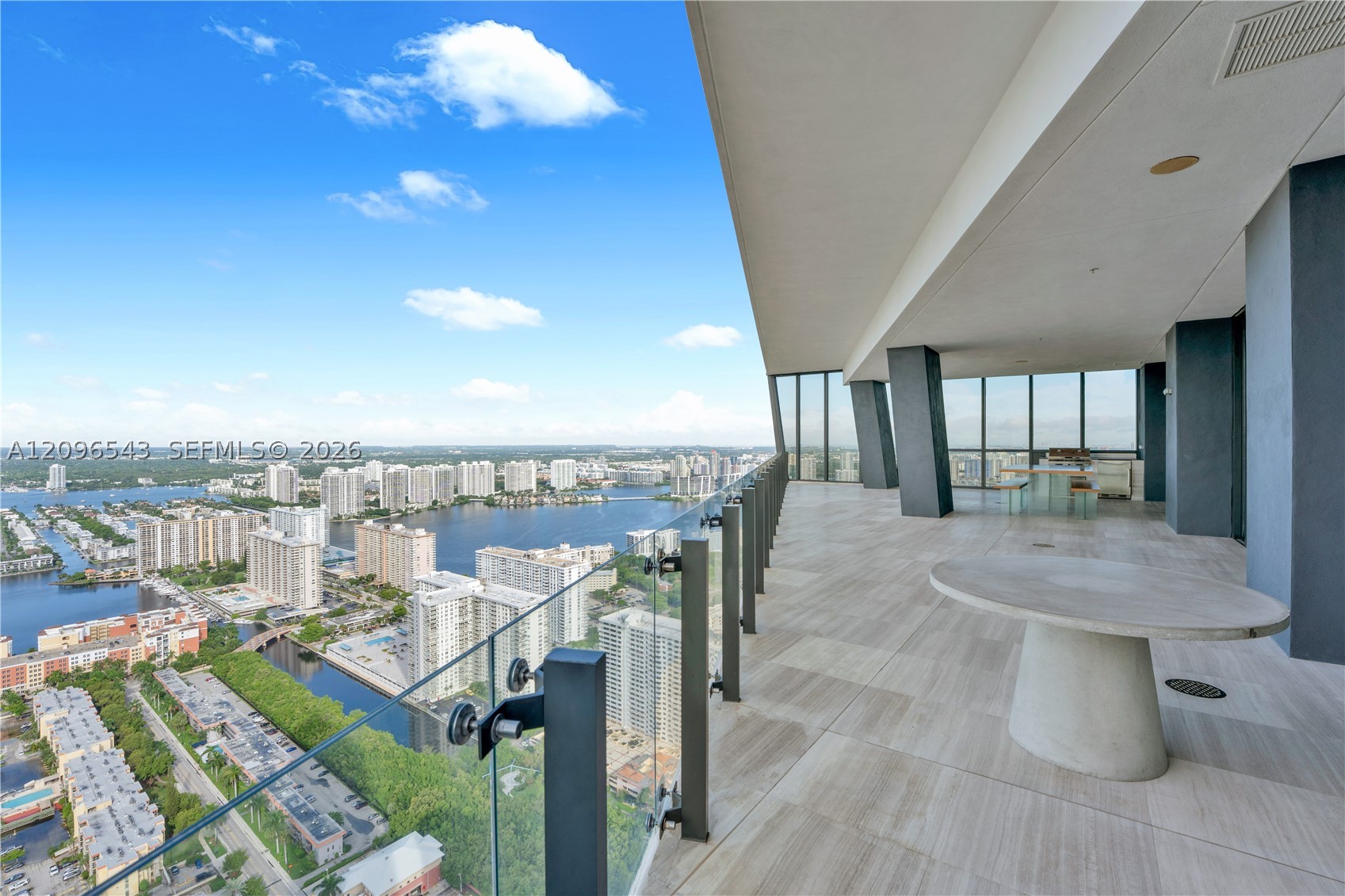 17141 Collins Ave #4202, Sunny Isles Beach FL 33160