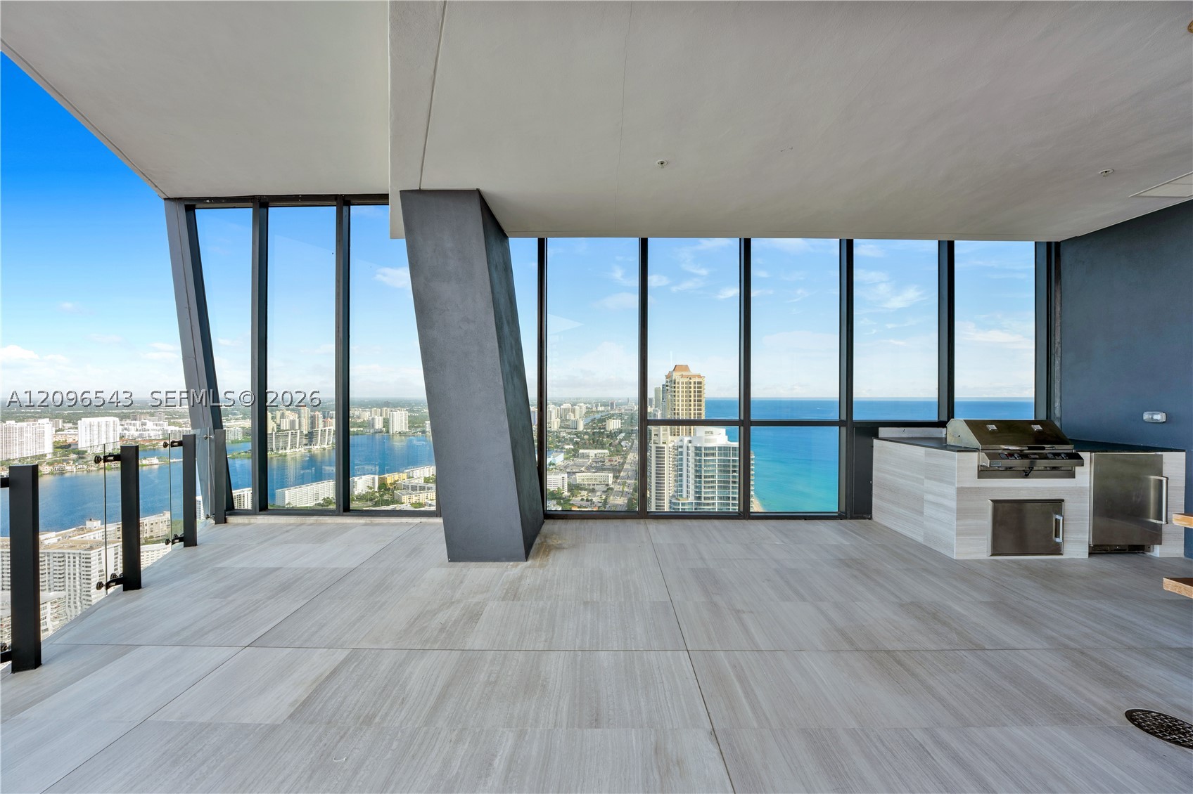 17141 Collins Ave #4202, Sunny Isles Beach FL 33160