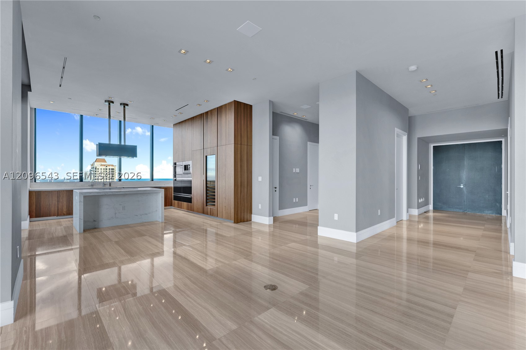 17141 Collins Ave #4202, Sunny Isles Beach FL 33160