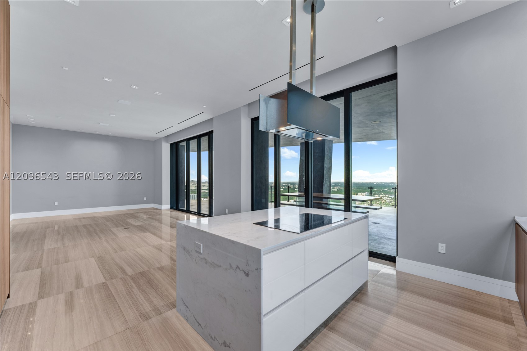 17141 Collins Ave #4202, Sunny Isles Beach FL 33160