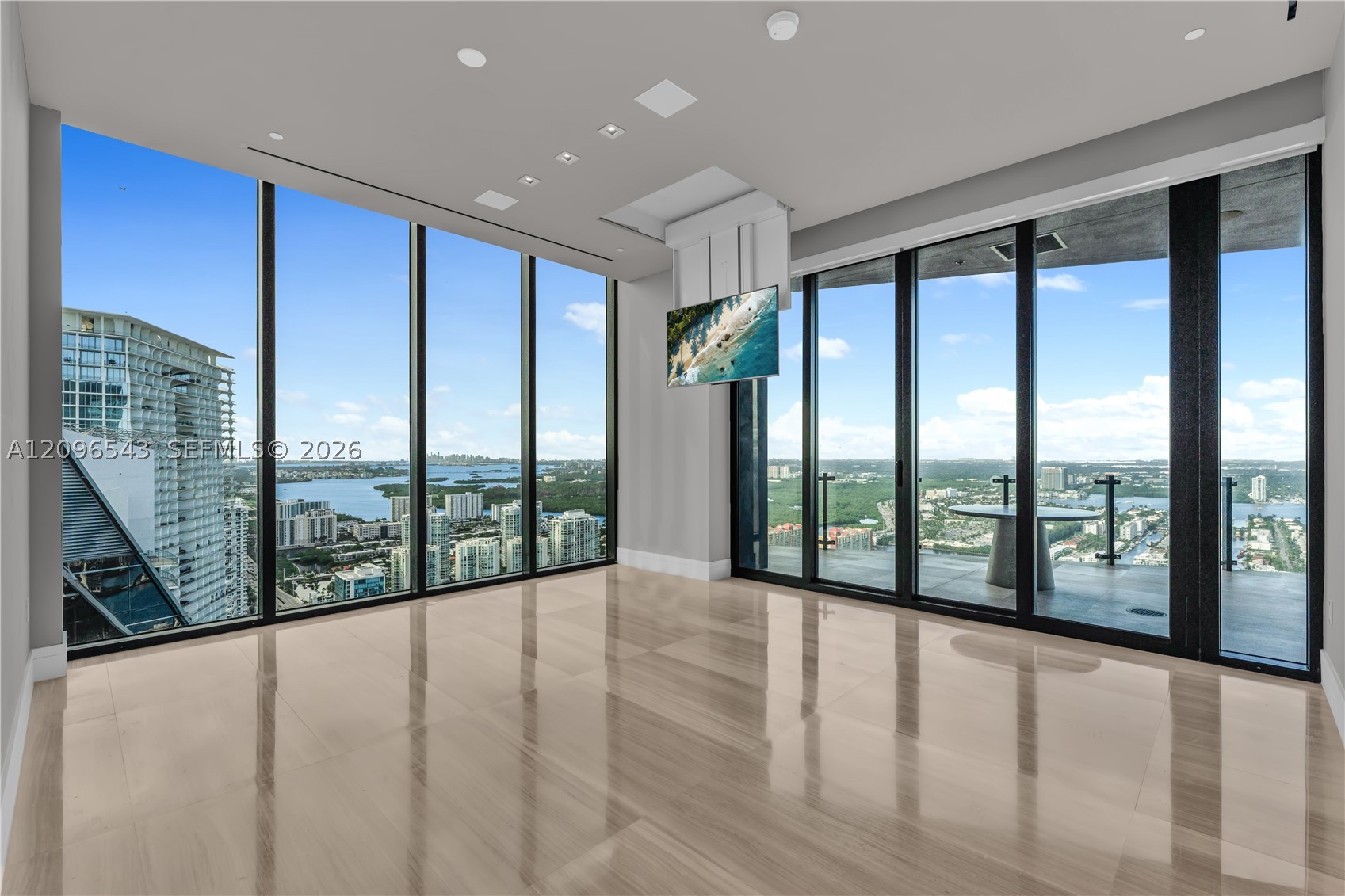 17141 Collins Ave #4202, Sunny Isles Beach FL 33160