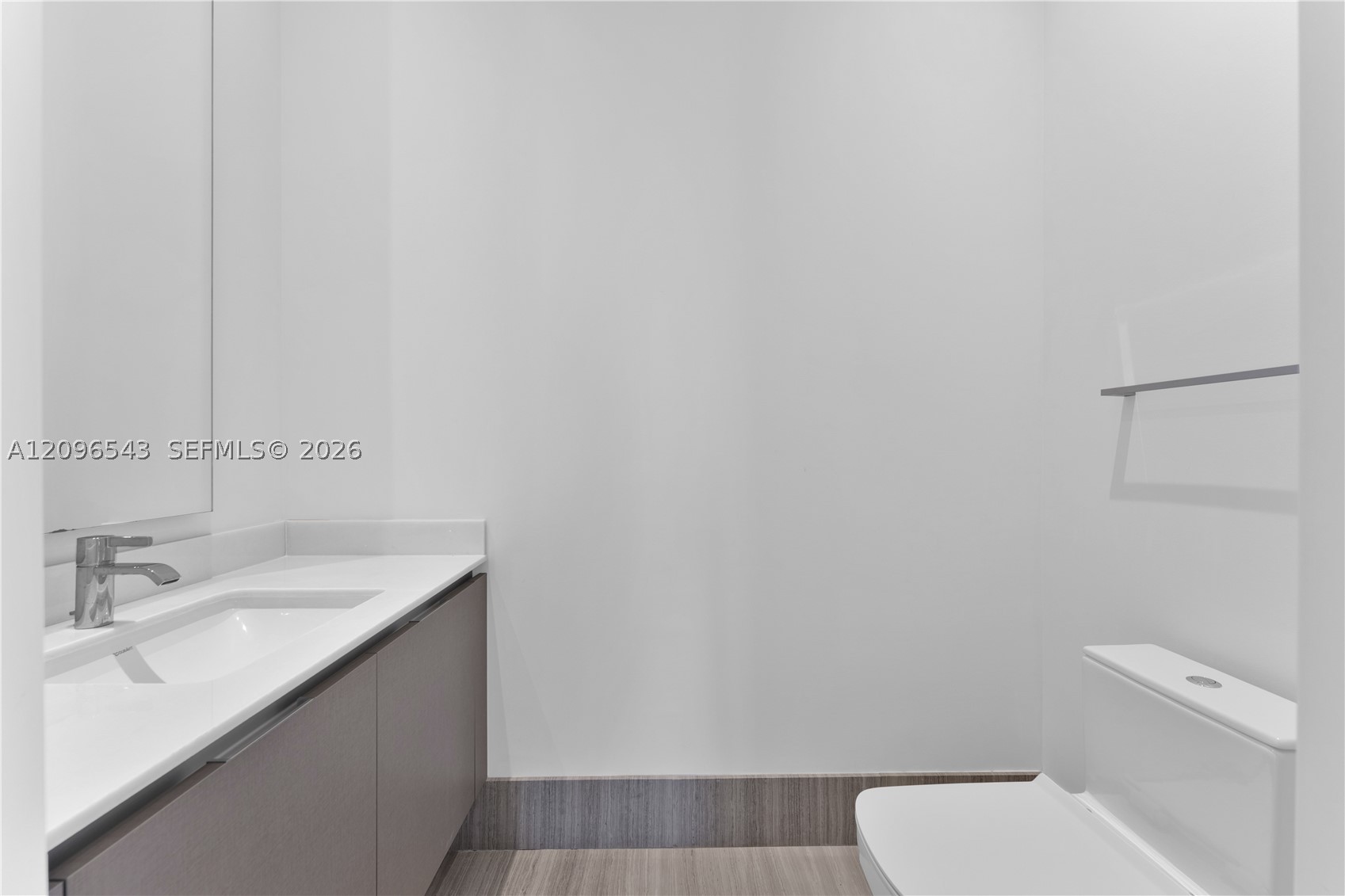 17141 Collins Ave #4202, Sunny Isles Beach FL 33160