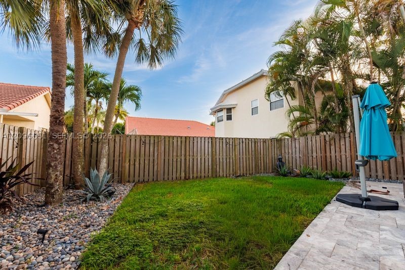 6952 NW 27th Ct, Margate FL 33063