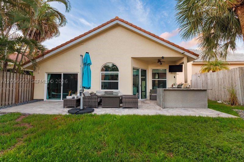 6952 NW 27th Ct, Margate FL 33063