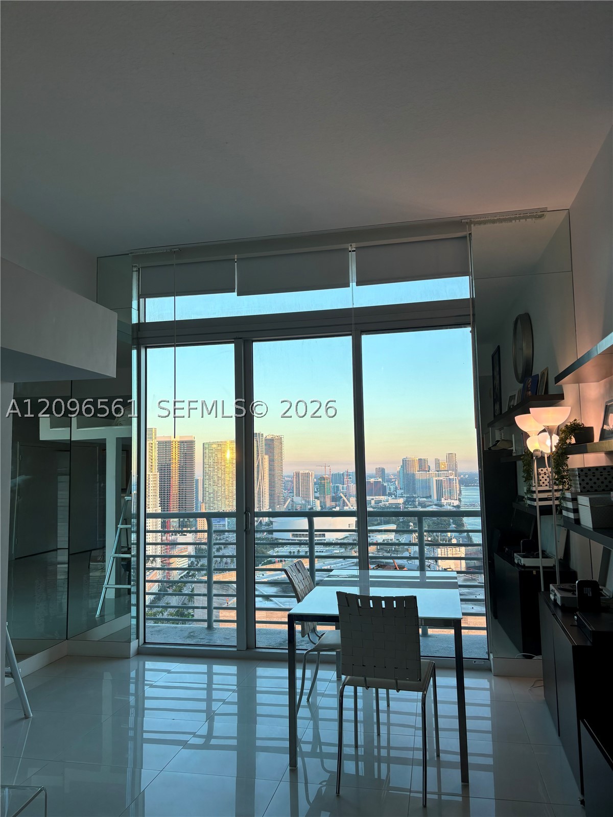 335 S Biscayne Blvd #LPH-06, Miami FL 33131