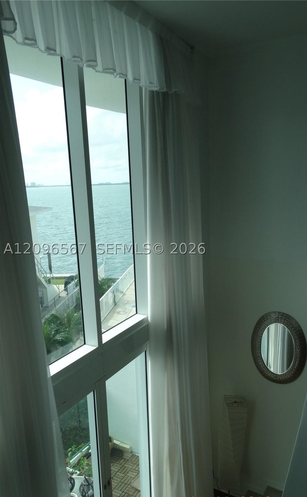 2000 Bay Dr #203, Miami Beach FL 33141