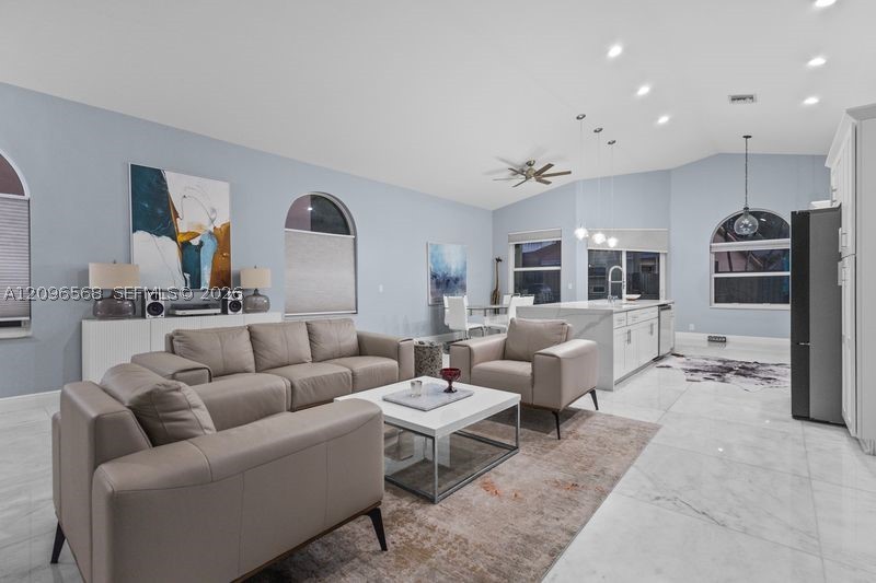 6952 NW 27th Ct #6952, Margate FL 33063