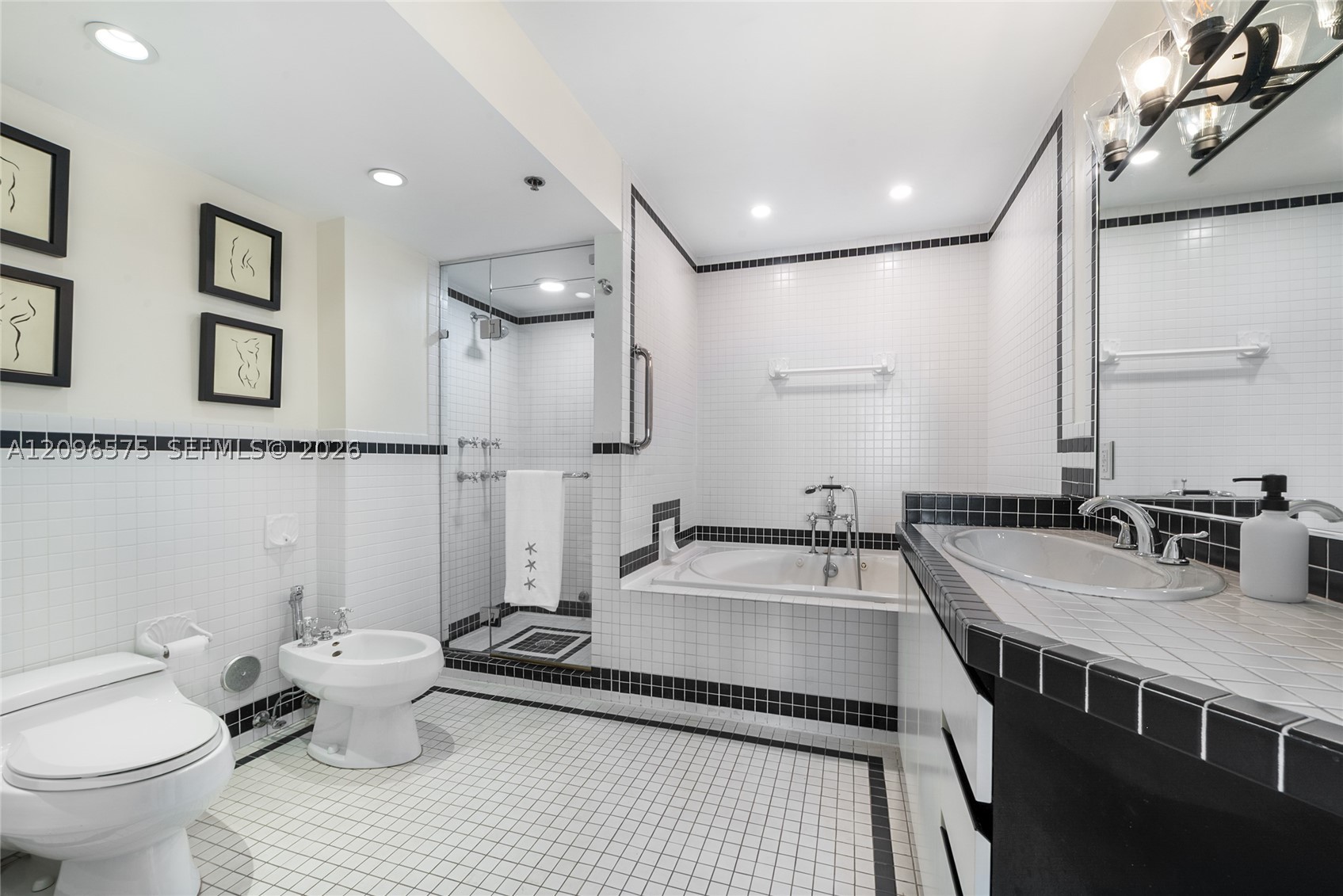 1330 Ocean Dr #R5D, Miami Beach FL 33139