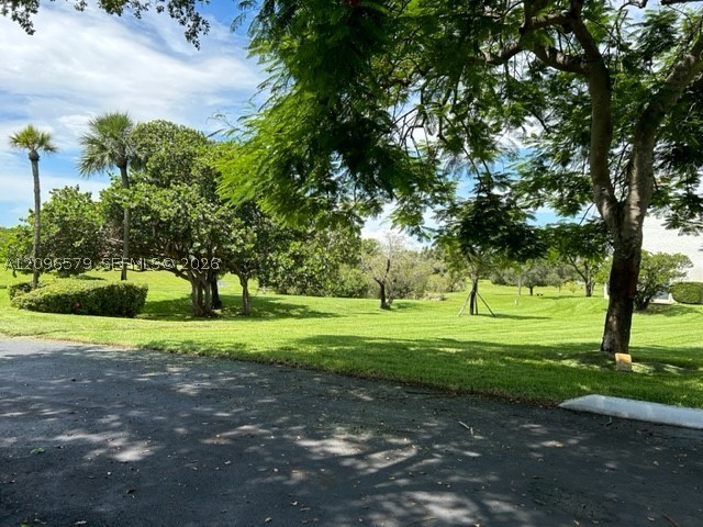 9005 SW 62nd Ter #5-H, Miami FL 33173