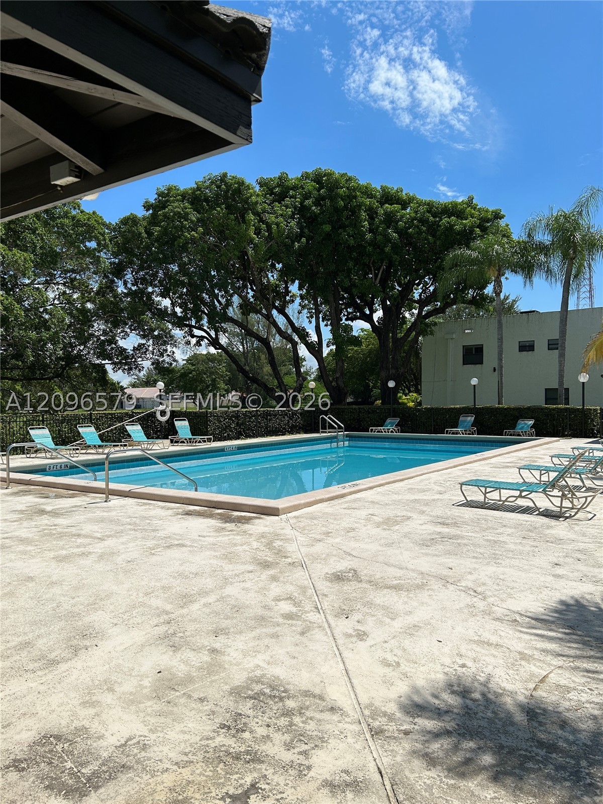 9005 SW 62nd Ter #5-H, Miami FL 33173