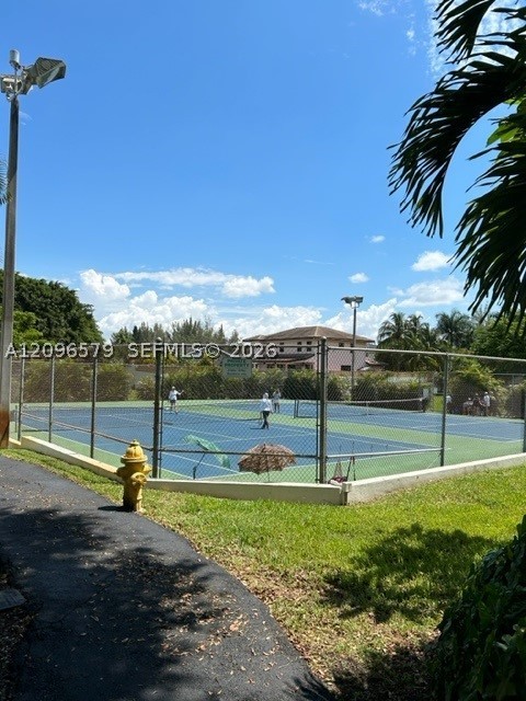 9005 SW 62nd Ter #5-H, Miami FL 33173