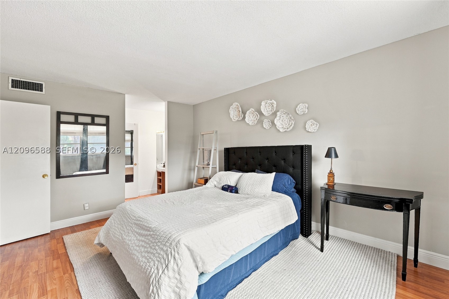 2800 NW 47th Ter #206B, Lauderdale Lakes FL 33313