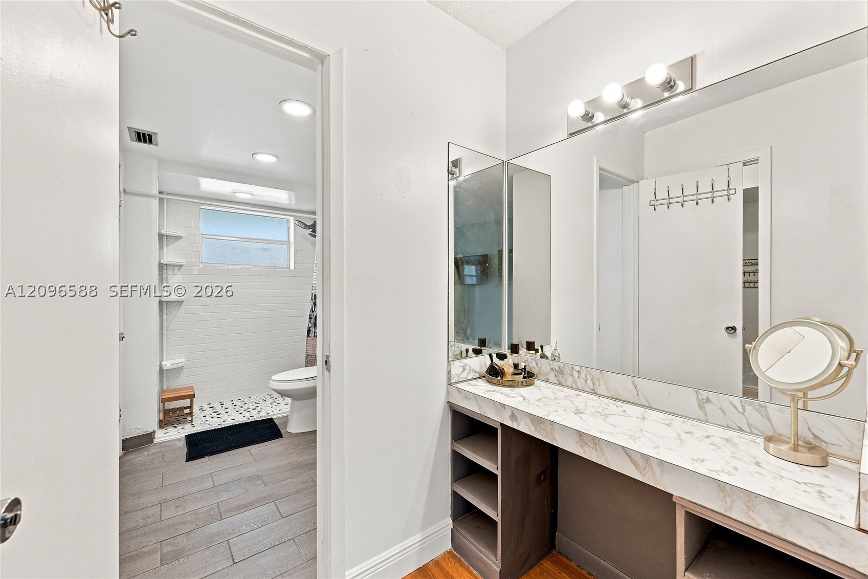 2800 NW 47th Ter #206B, Lauderdale Lakes FL 33313