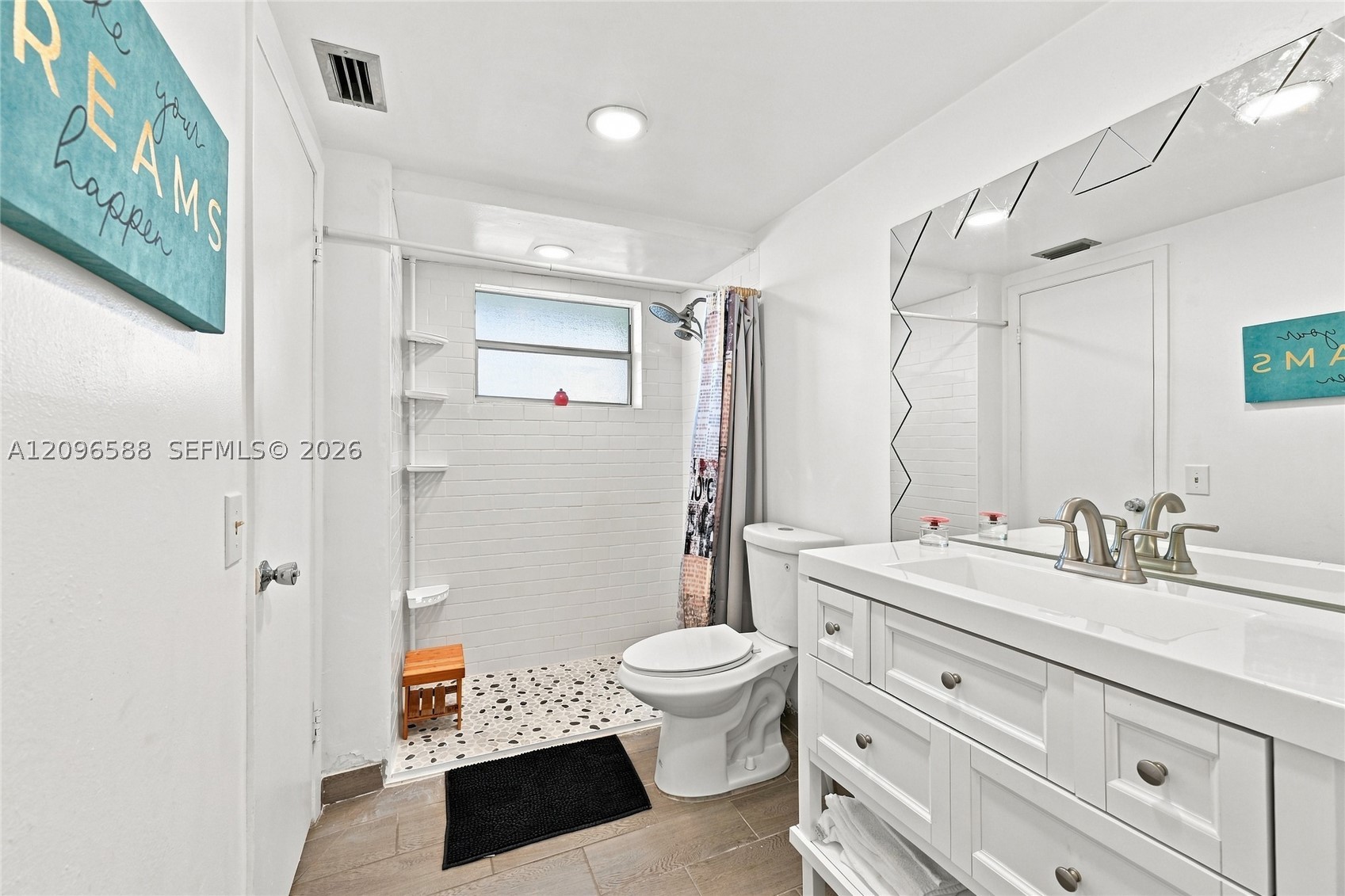 2800 NW 47th Ter #206B, Lauderdale Lakes FL 33313