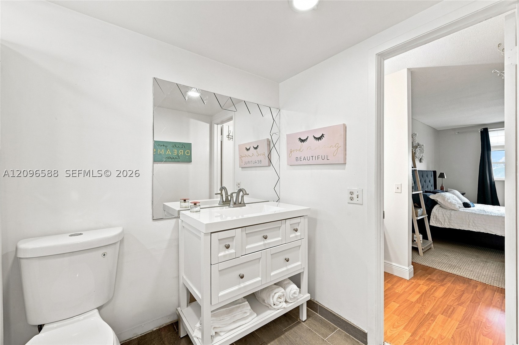 2800 NW 47th Ter #206B, Lauderdale Lakes FL 33313
