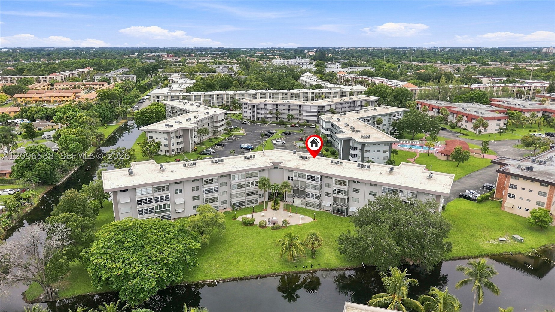 2800 NW 47th Ter #206B, Lauderdale Lakes FL 33313