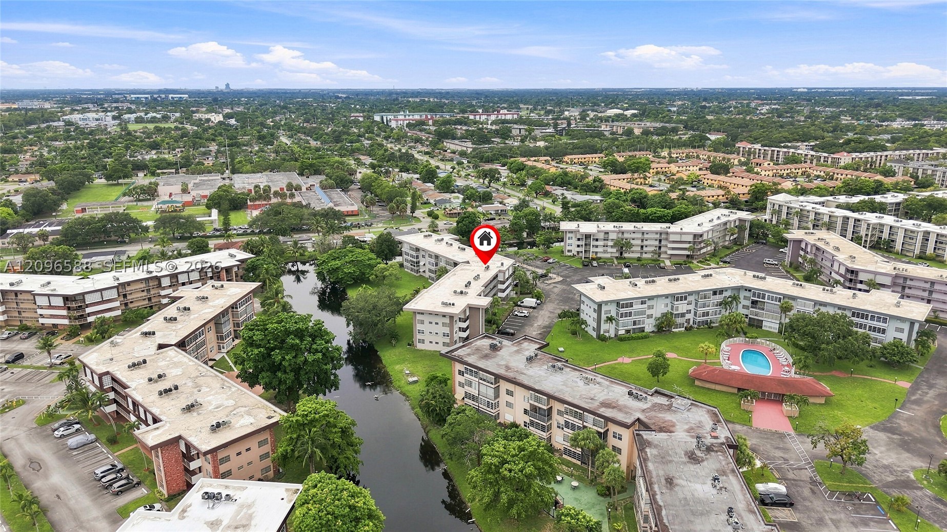 2800 NW 47th Ter #206B, Lauderdale Lakes FL 33313