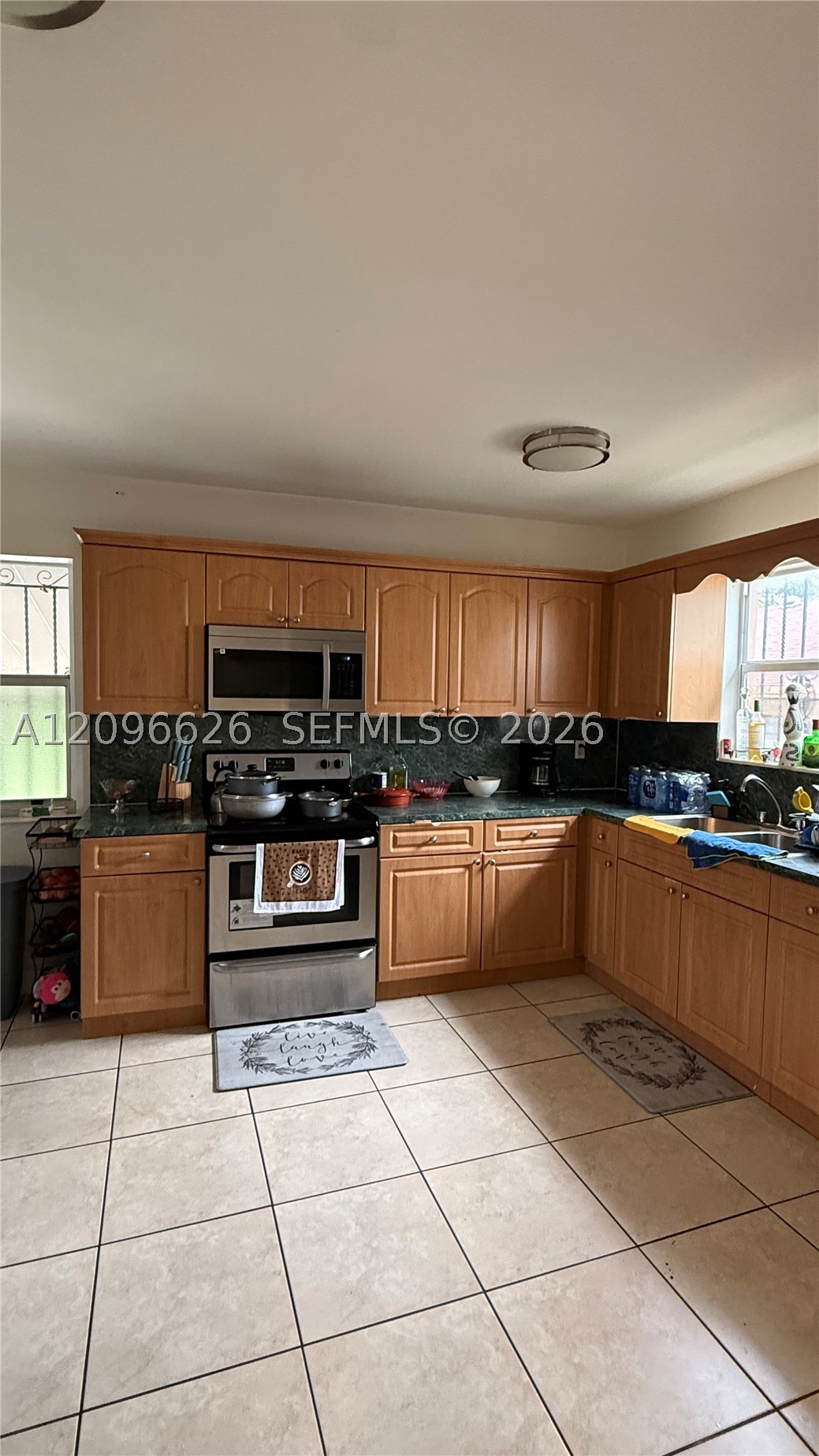 8 NW 33rd Ave, Miami FL 33125