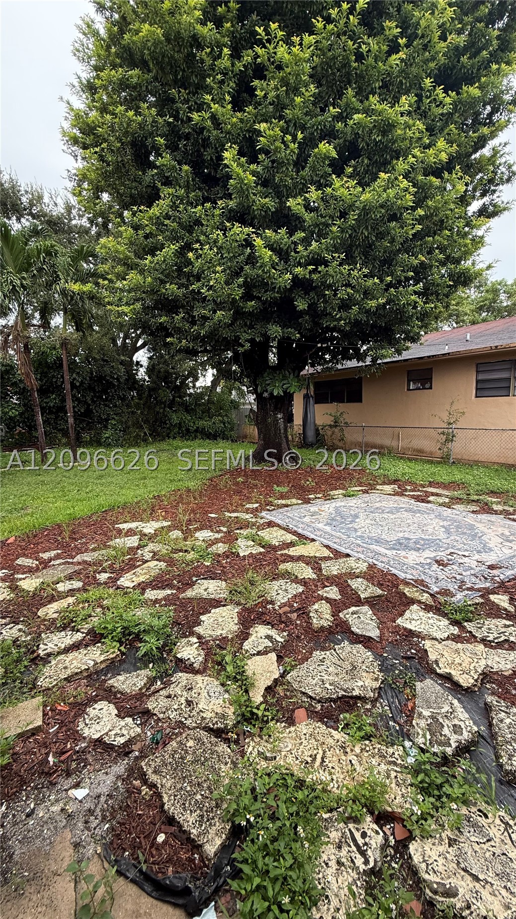 8 NW 33rd Ave, Miami FL 33125