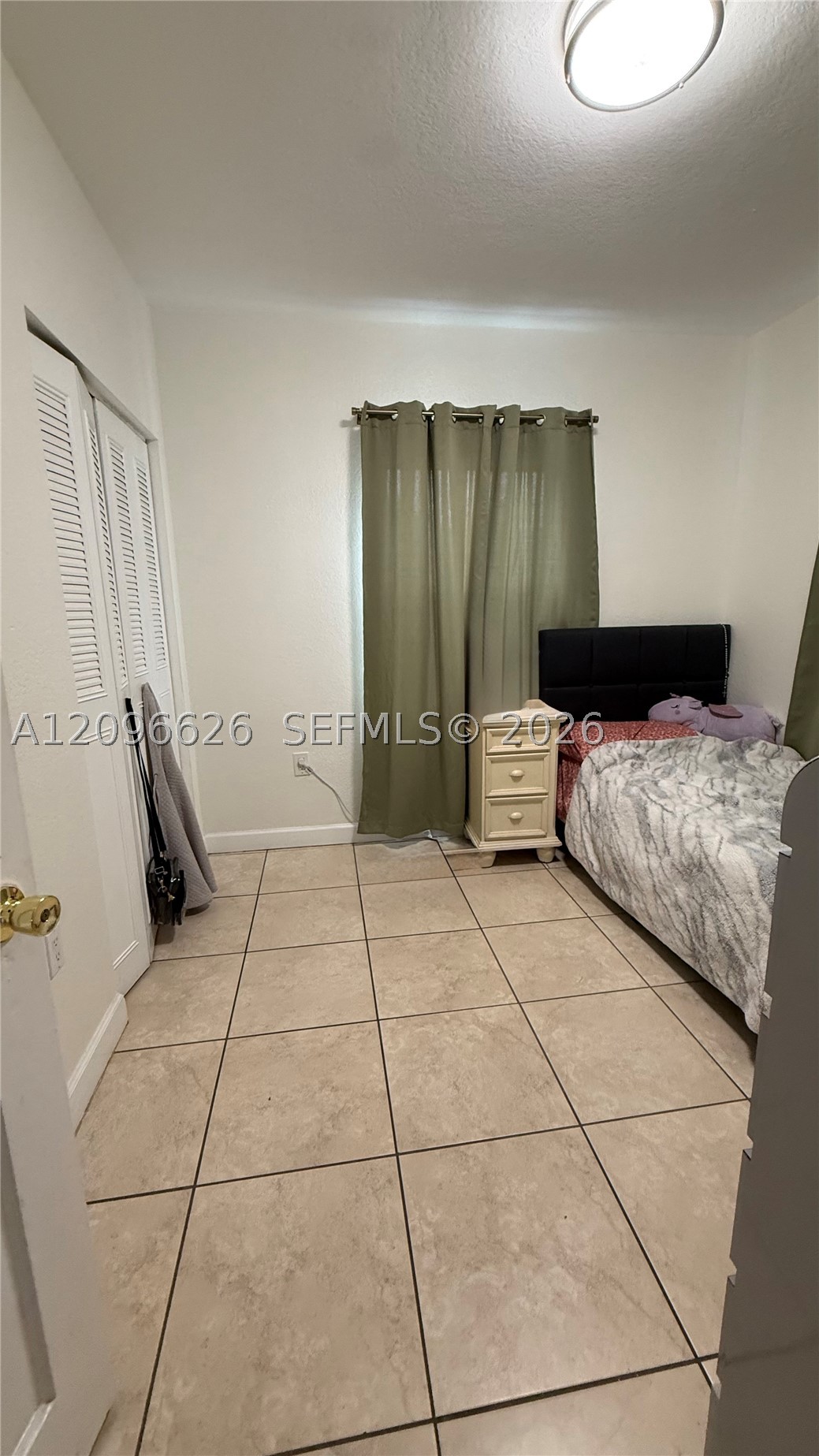8 NW 33rd Ave, Miami FL 33125