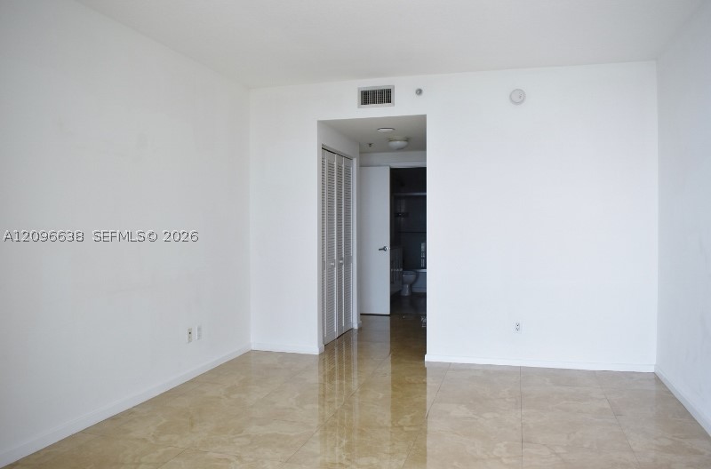 335 S Biscayne Blvd #2509, Miami FL 33131