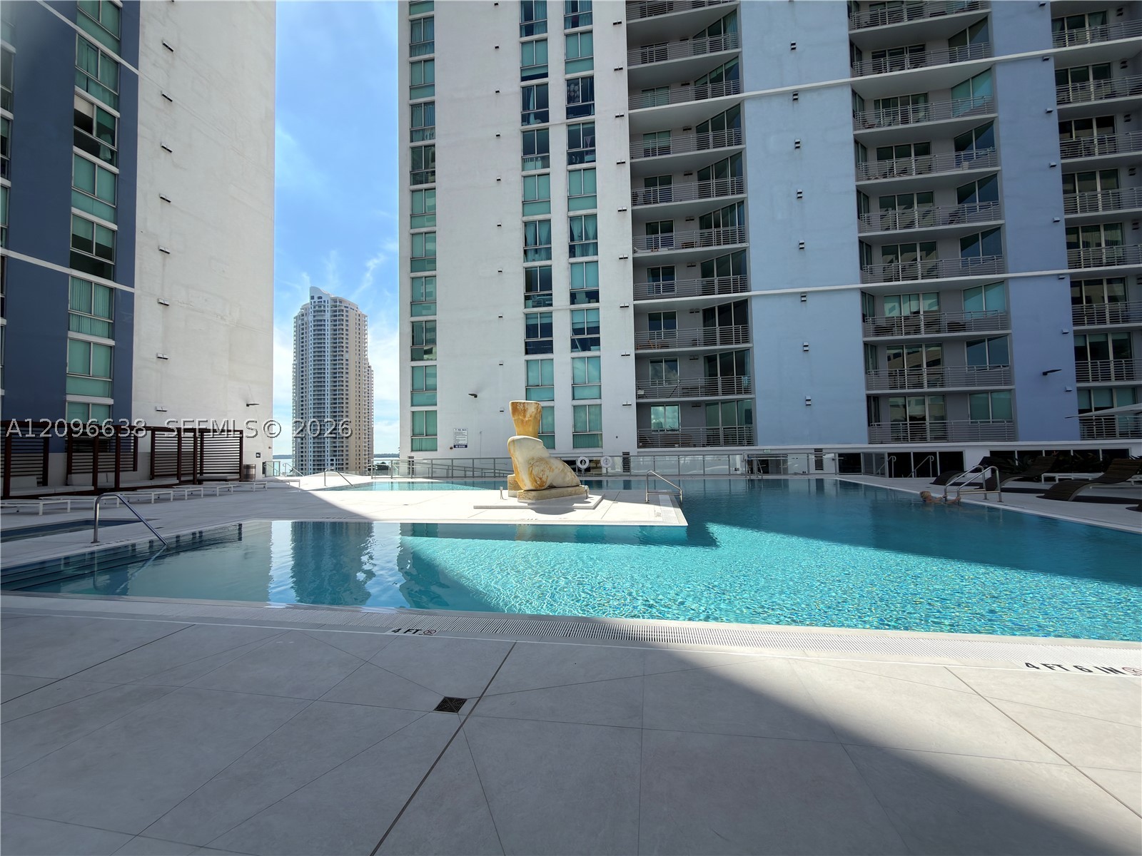 335 S Biscayne Blvd #2509, Miami FL 33131