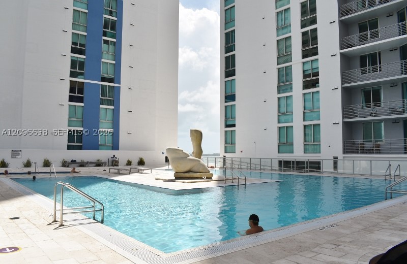 335 S Biscayne Blvd #2509, Miami FL 33131