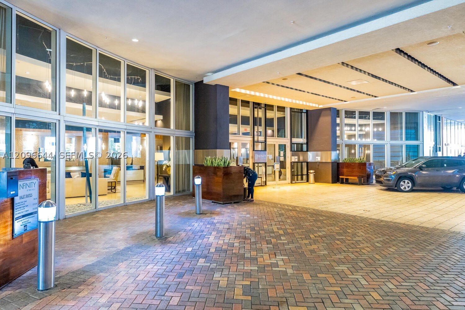 60 SW 13 STREET #1404, Miami FL 33130