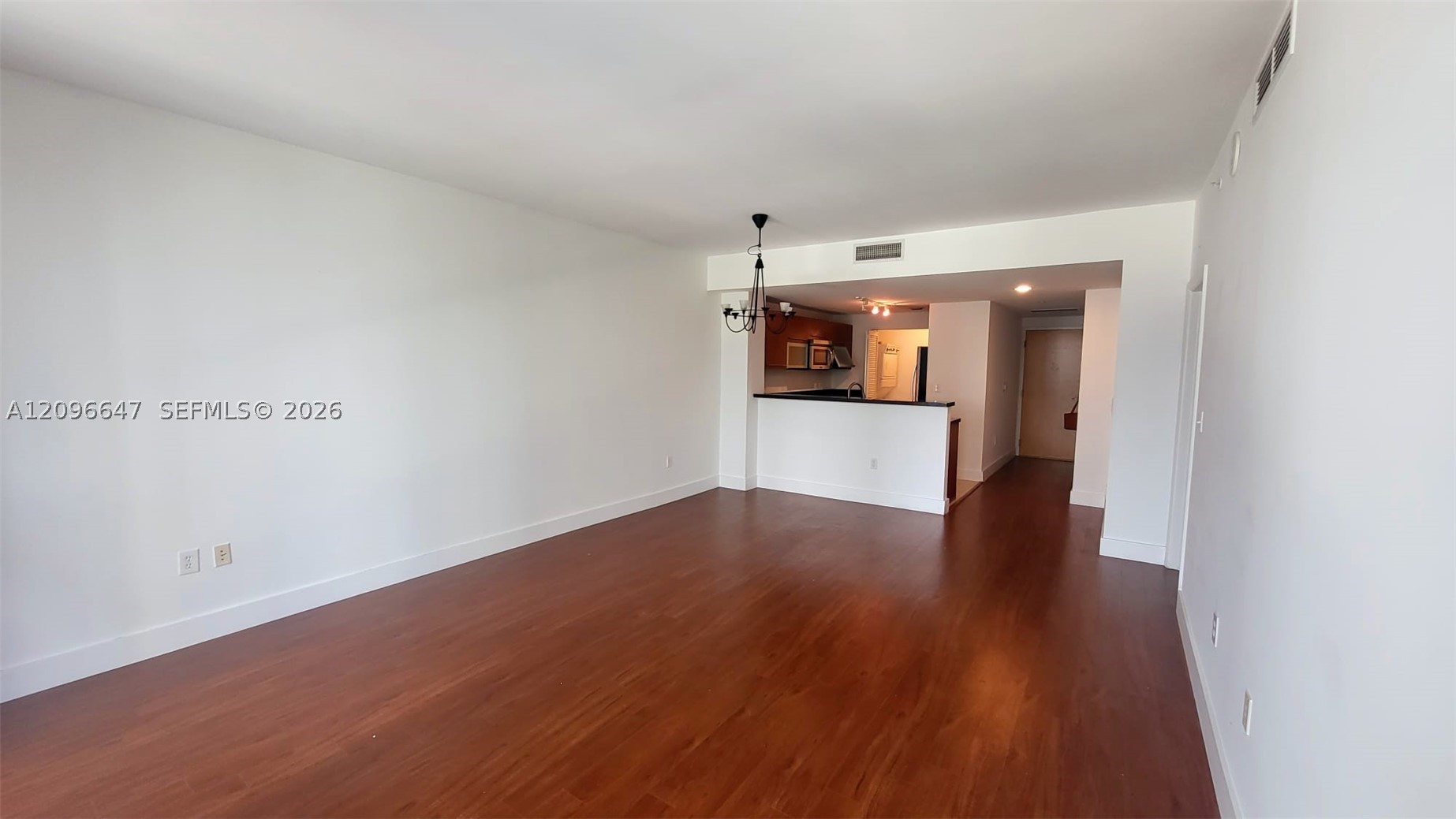 253 NE 2nd St #1004, Miami FL 33132