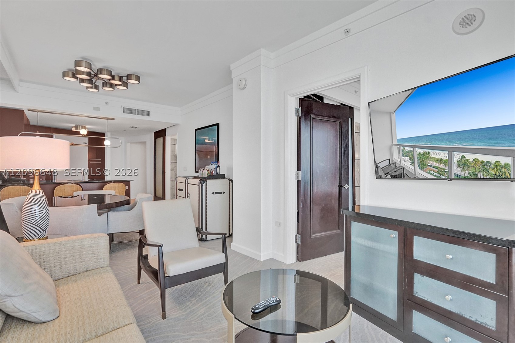 4391 Collins Ave #913/914, Miami Beach FL 33140