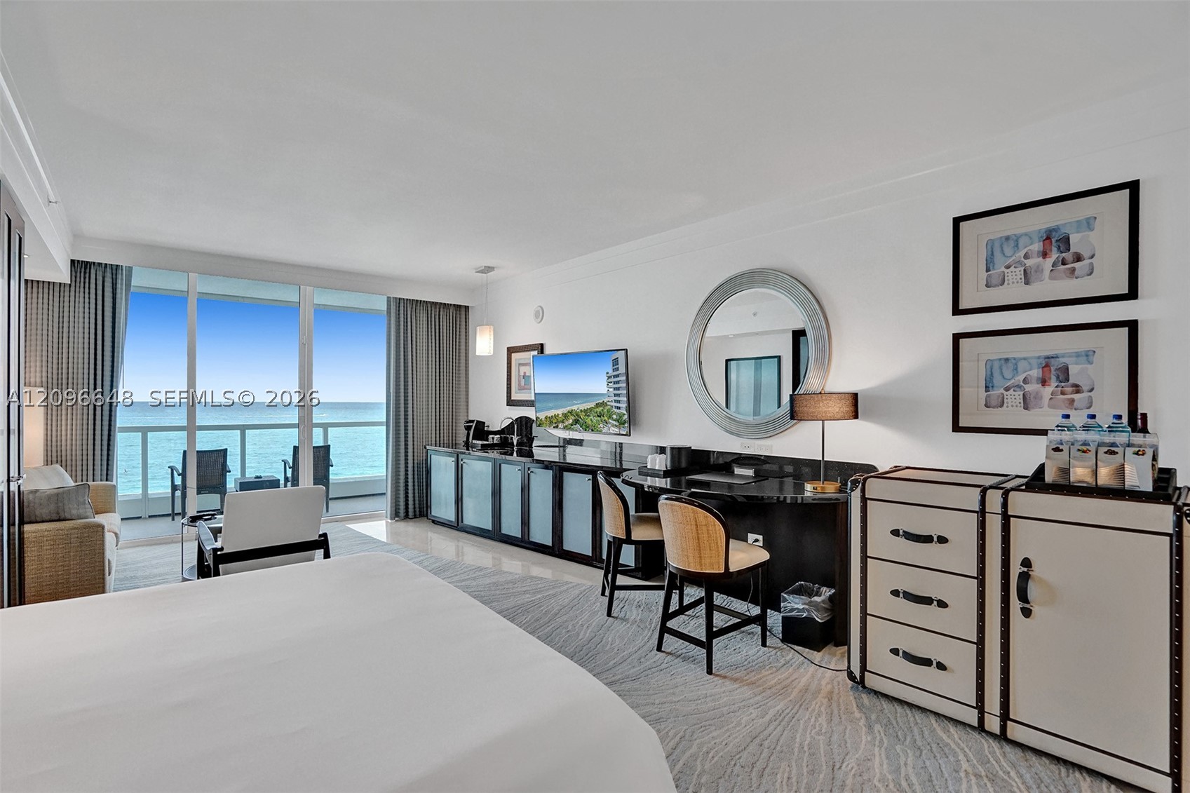4391 Collins Ave #913/914, Miami Beach FL 33140