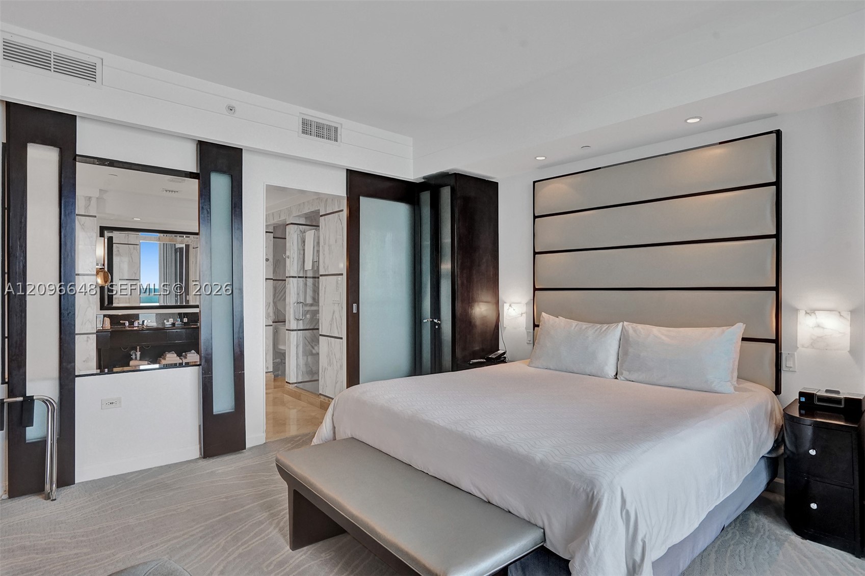 4391 Collins Ave #913/914, Miami Beach FL 33140