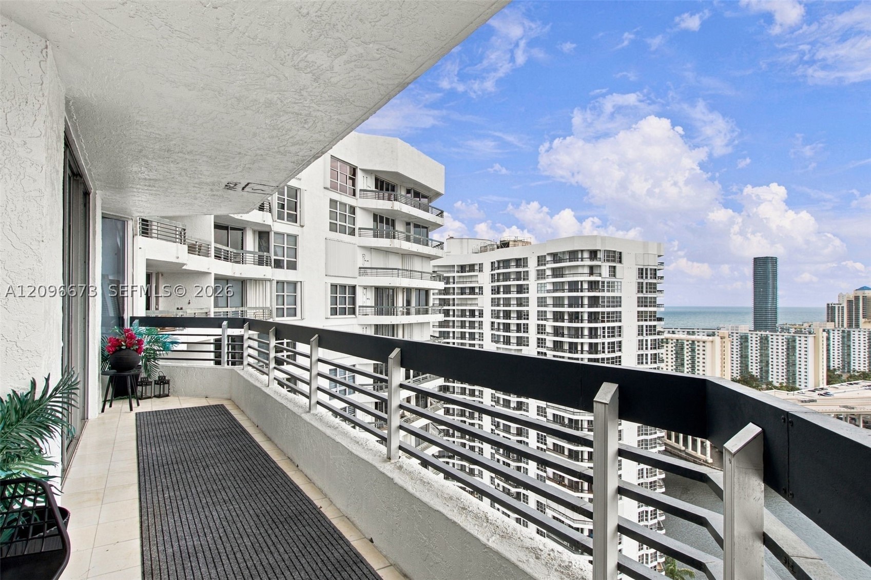 19101 NE 36th Ct #2811, Aventura FL 33180