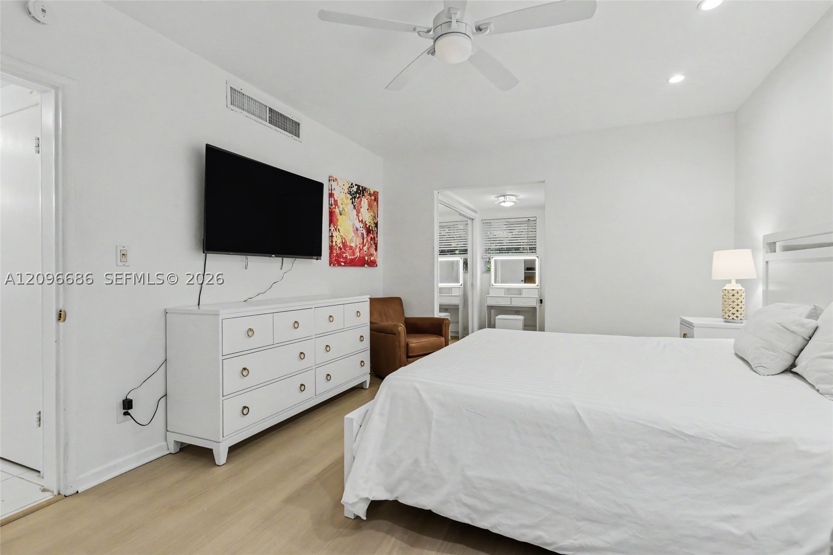 90 Park Dr #2, Bal Harbour FL 33154