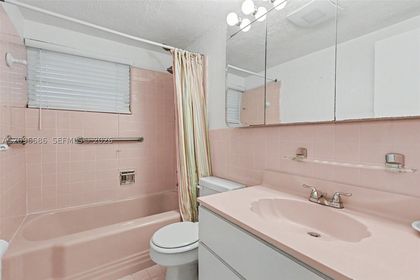 90 Park Dr #2, Bal Harbour FL 33154