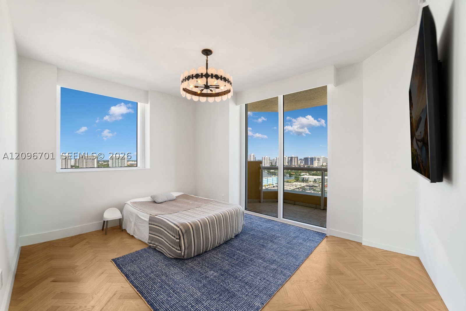 17875 Collins Ave #2301, Sunny Isles Beach FL 33160