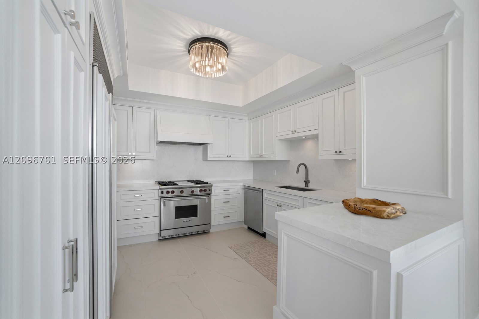 17875 Collins Ave #2301, Sunny Isles Beach FL 33160