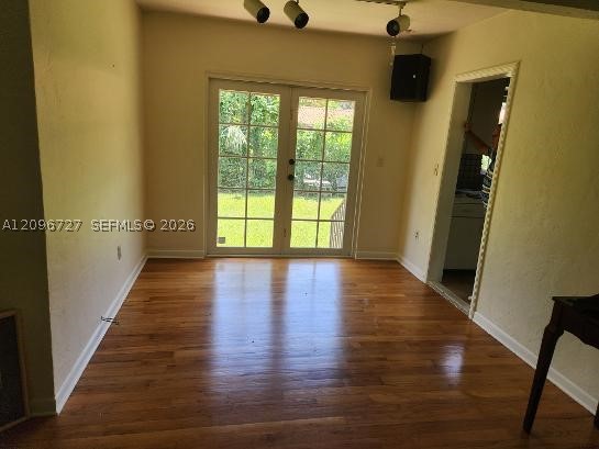 448 Cadagua Ave, Coral Gables FL 33146