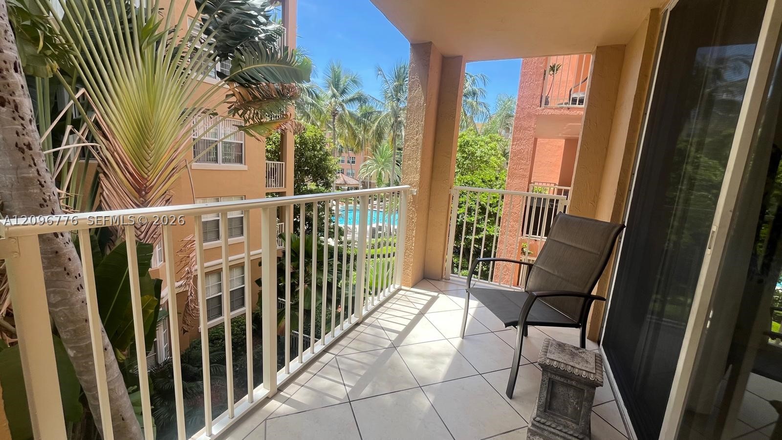 19801 E Country Club Dr #4302, Aventura FL 33180