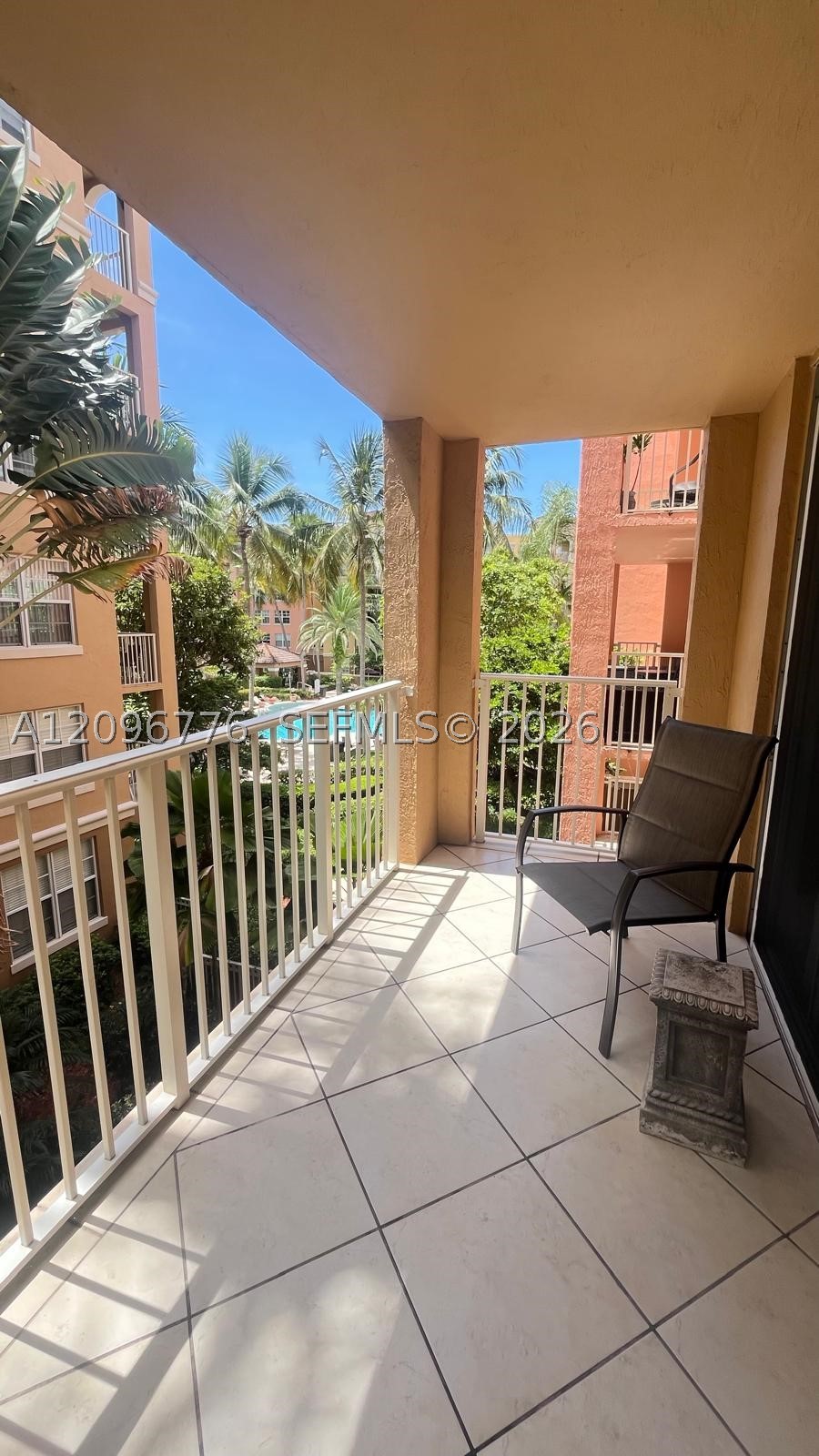 19801 E Country Club Dr #4302, Aventura FL 33180